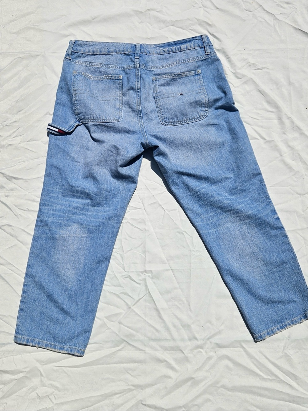 Tommy Hilfiger Women's Light Blue Denim Jeans with Embroidery Leg - Picture 7 of 16
